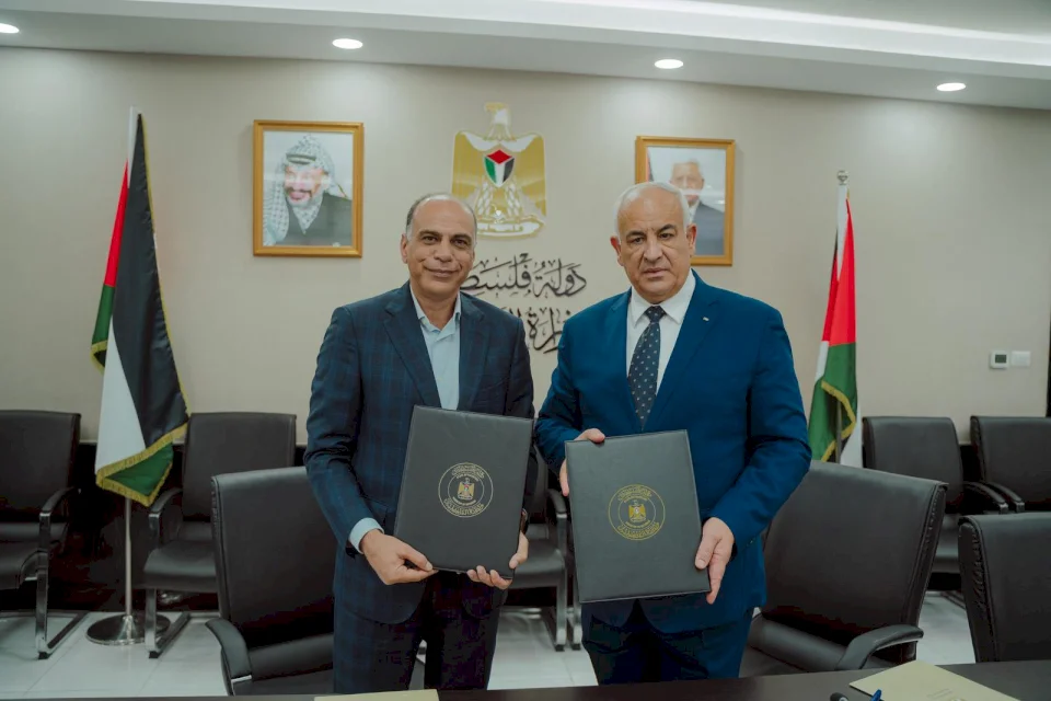 משרד הפנים וחברת Ooredoo חותמים על הסכם לספק שירותים ושיתוף פעולה