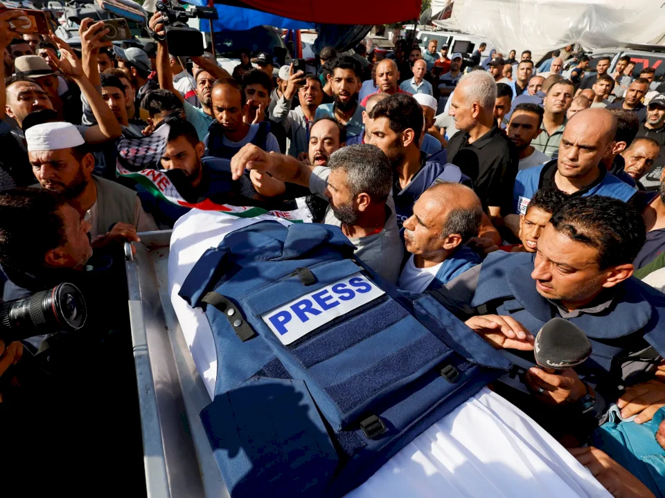 نقابة الصحفيين: هكذا قتل بارود جيش الاحتلال 44 صحفياً فلسطينياً داخل خيام النزوح 