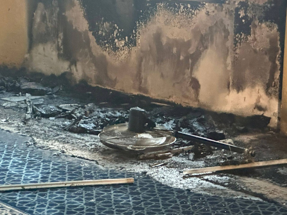 Settlers Burn Mosque in Deir Istiya and Graffiti Racist Slogans (Photos)