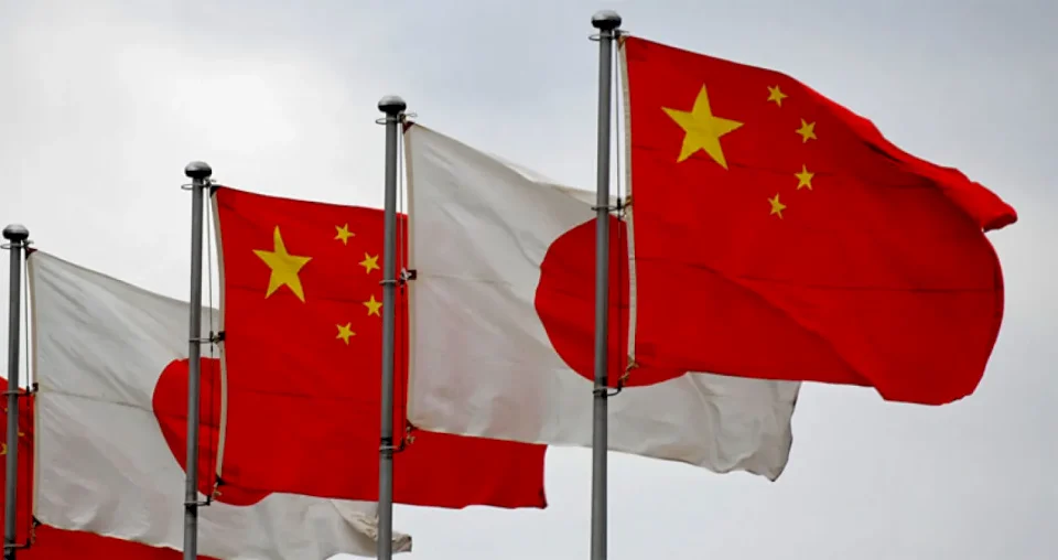 الصين تحذر رعاياها من السفر إلى اليابان