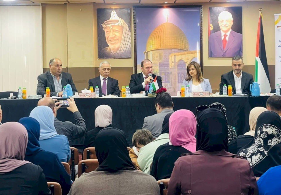 بتمويل من UNDP: محافظ طولكرم يوقع 38 منحة لدعم المشاريع الصغيرة