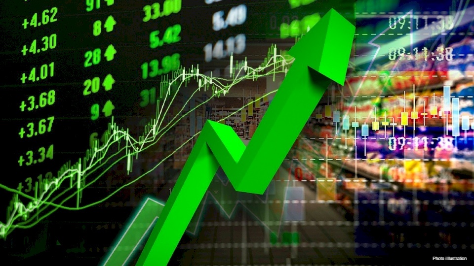 Global Stocks Rise Amid Increasing Bets on U.S. Interest Rate Cuts