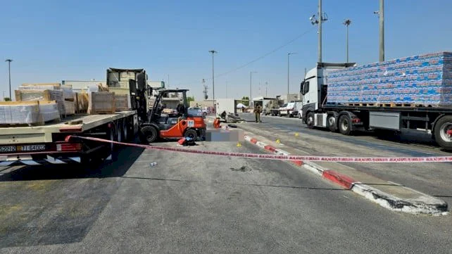 Netanyahu Decides to Reopen the Allenby Crossing for Freight Movement