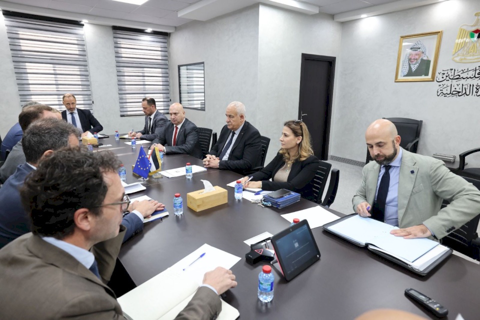 Interior Minister Receives Delegation from the European Union to Discuss Strengthening Joint Work and Building Police Capacities