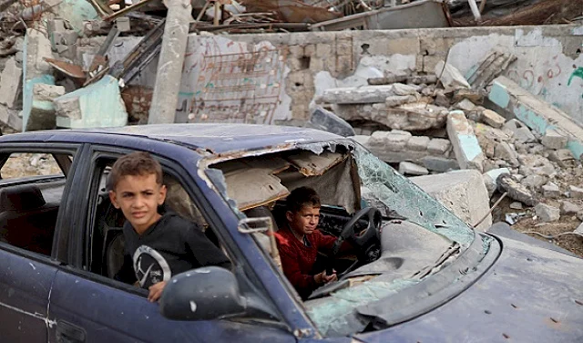 הפרת הפסקת האש: תקיפות ישראליות ופיצוץ מבנים בעזה