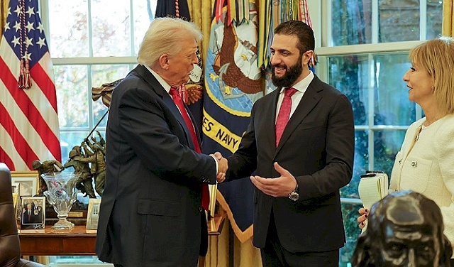 Trump : Israël doit maintenir un dialogue avec la Syrie et empêcher tout ce qui entrave son développement