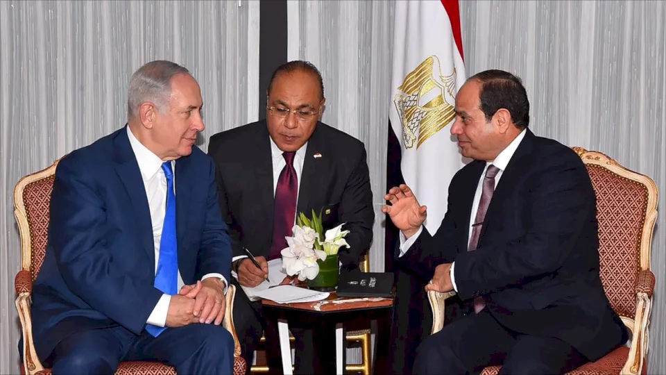 ארצות הברית דנה באפשרות לקיים פסגה בין סיסי לנתניהו