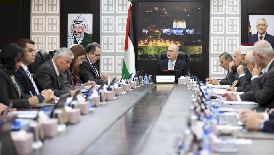 مجلس الوزراء يطالب بتحرك عاجل ضد إقامة 17 مستوطنة جديدة