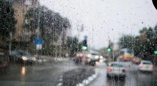 Weather Update: Slight Decrease in Temperatures and Isolated Rains