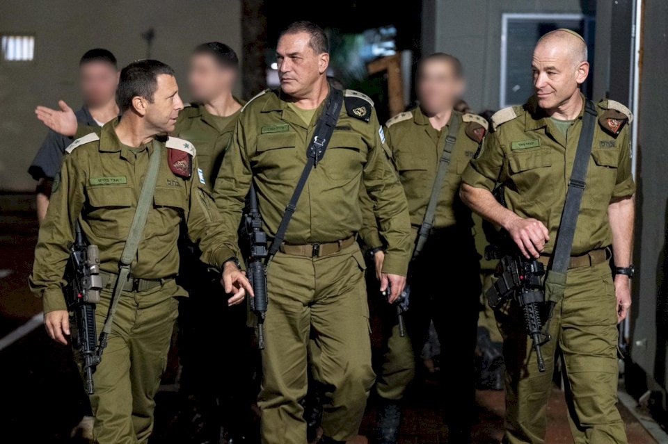 زامير يوعز بتعزيز القوات بالقيادة الوسطى وفرض طوق وحظر تجول في قباطية