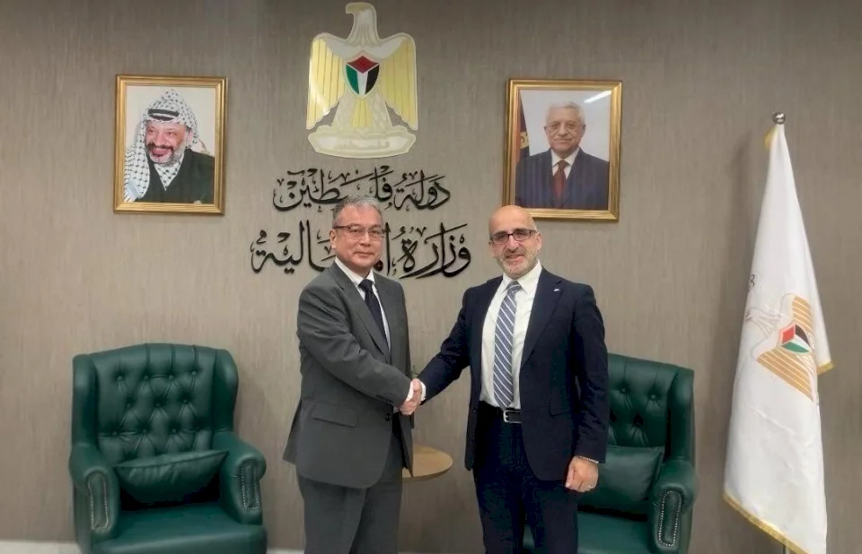 יפן מחדש את מחויבותה לתמוך בתקציב הפלסטיני בסך 10 מיליון דולר במסגרת חבילת סיוע חדשה