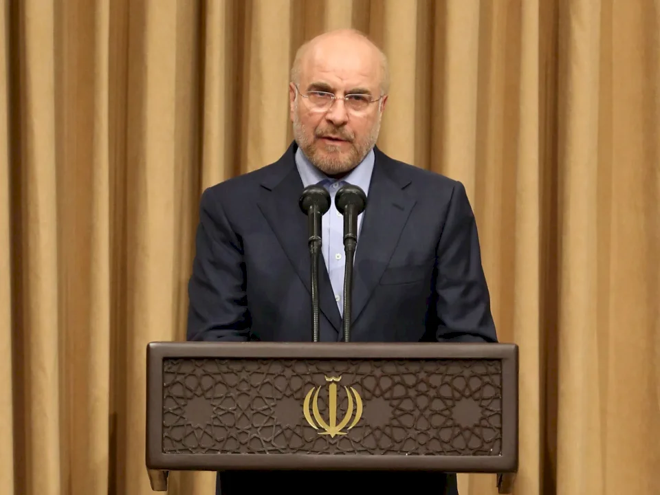 יושב ראש הפרלמנט האיראני: כל התקפה אמריקאית תיענה במענה על ישראל והבסיסים האמריקאיים