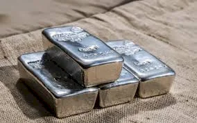 Sharp Decline in Silver Prices After Trump Delays Metal Tariffs