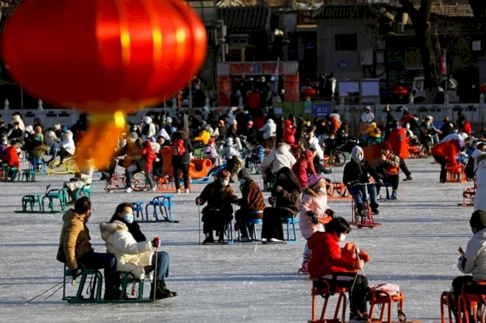 China Loses 3.39 Million People in One Year: Unprecedented Birth Crisis