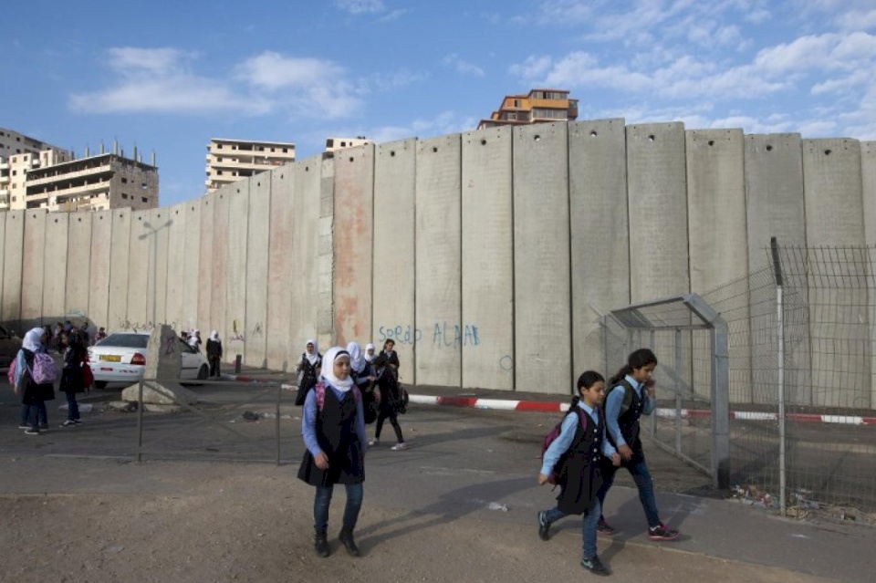 ועדת המעקב בנושא חינוך ערבי דחתה חוק האוסר על העסקת בוגרי אוניברסיטאות פלסטיניות