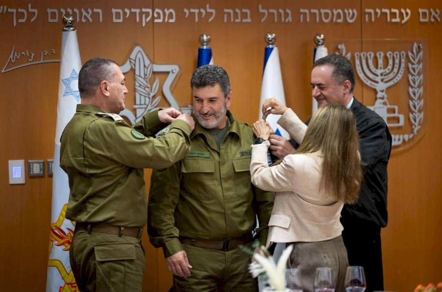 كاتس يعين منسقًا جديدًا لقواته بالأراضي الفلسطينية