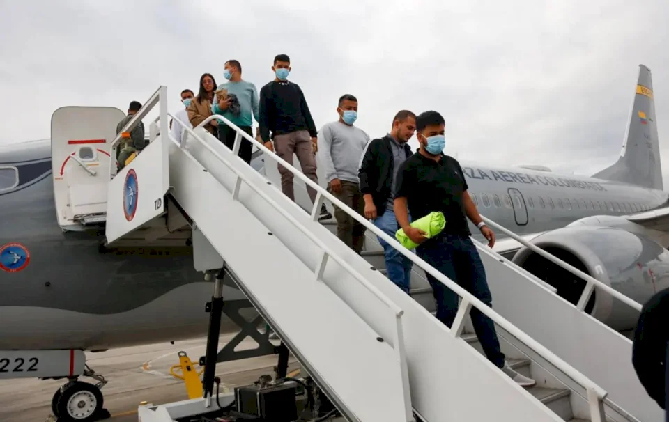 Resumption of Deportation of Colombian Migrants from the United States