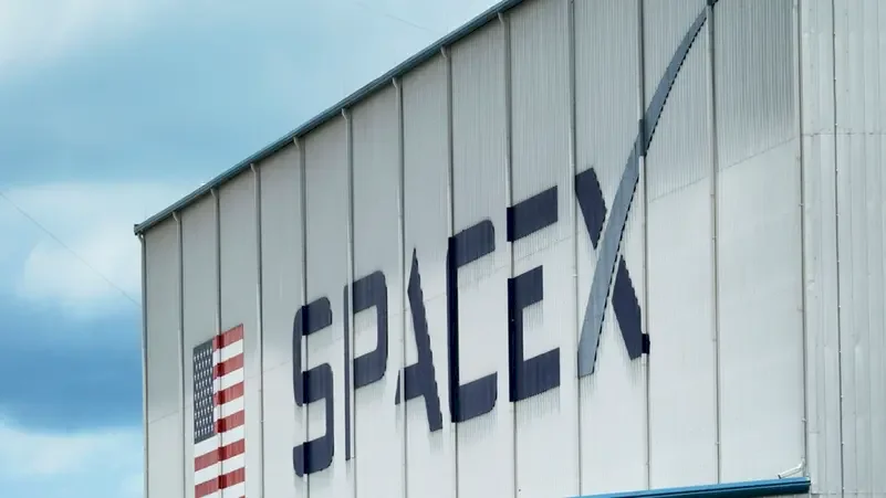 "SpaceX" Seeks Approval to Launch One Million Solar-Powered Data Center Satellites