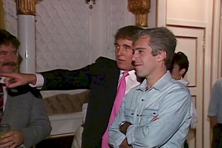 ملفات إبستين: أبرز الشخصيات التي كانت على تواصل مع الملياردير المدان بالاتجار بالقاصرات