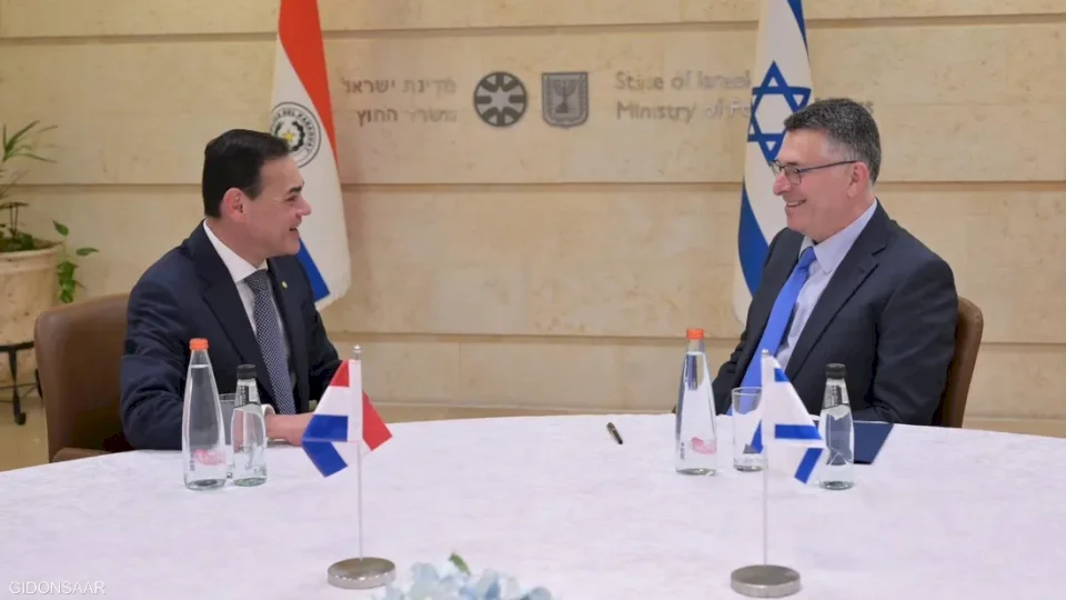 وزير خارجية الاحتلال يحذر من صواريخ إيران الباليستية