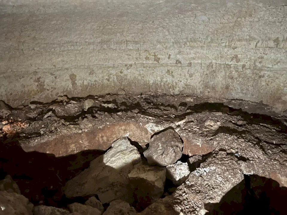 وزارة السياحة والآثار تعلن عن اكتشاف موقع أثري في جفنا شمال رام الله