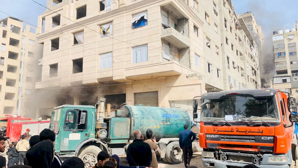 Video: Injuries in Fire at Humanitarian Aid Warehouse in Gaza