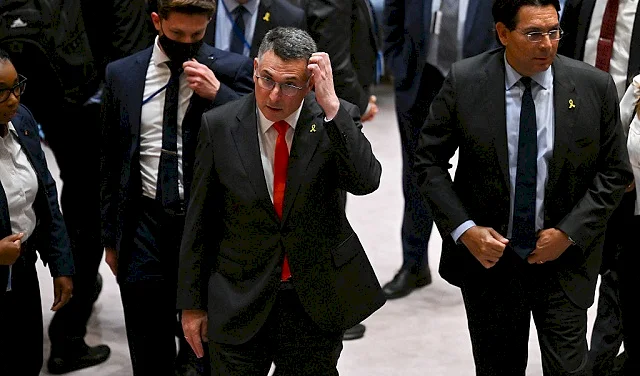 Saar participera à la réunion du "Conseil pour la paix" à Washington à la place de Netanyahu