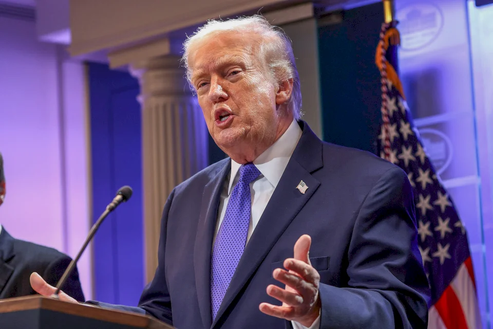 Trump Decides to Raise Global Tariffs to 15% Instead of 10%