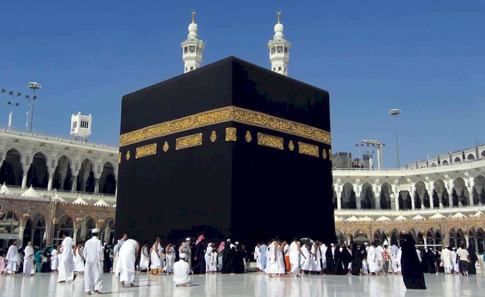 رغم ارتفاع الأسعار .. الاردنيون يقبلون على رحلات العمرة مع بداية رمضان