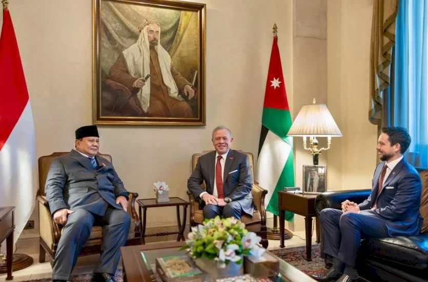 Jordanian Monarch and Indonesian President Emphasize the Importance of Supporting the Palestinian Cause and Achieving Stability