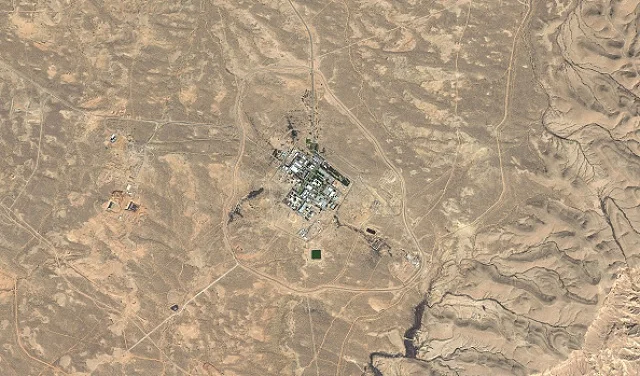 مسؤول إيراني: سنستهدف مفاعل ديمونة إذا سعت أميركا وإسرائيل لتغيير النظام