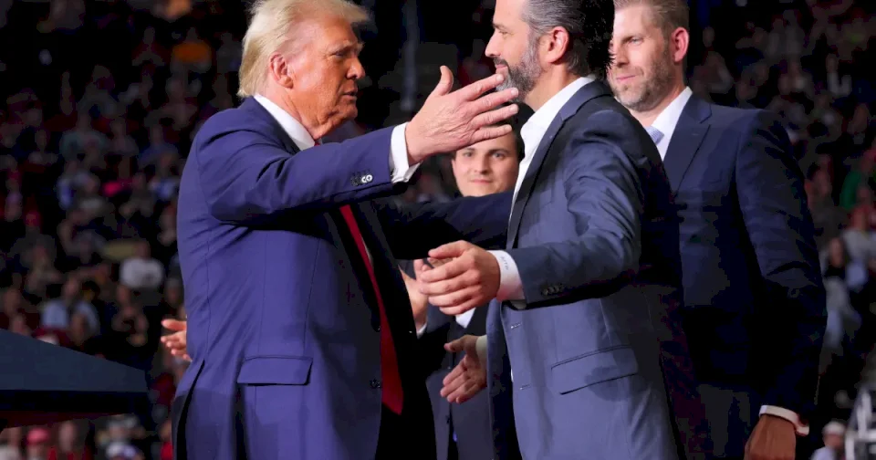 تزامنا مع الحرب.. ابنا ترامب يستثمران بشركة لصناعة المسيّرات