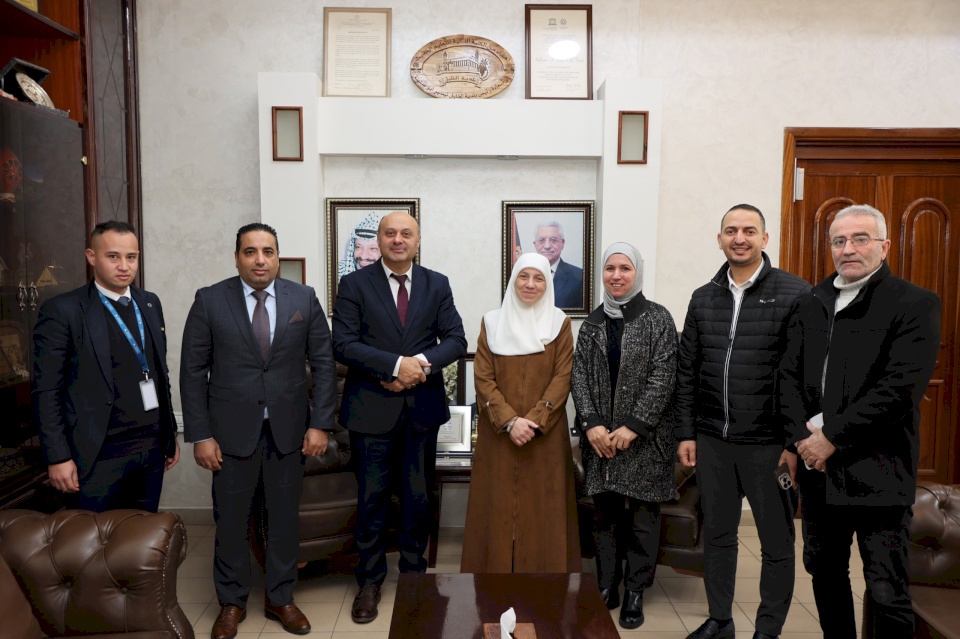 Housing Bank Contributes to Supporting Activities and Events of Hebron Municipality