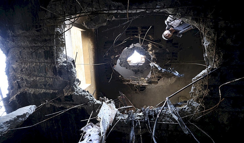 (محدث) 4 شهيدات و6 مصابات جراء سقوط شظايا صاروخية على بلدة بيت عوا