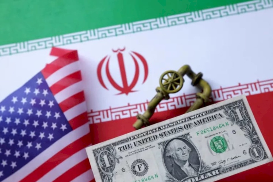 مليون دولار في الدقيقة.. حرب إيران تدخل أمريكا في فخ الكلفة والانقسام