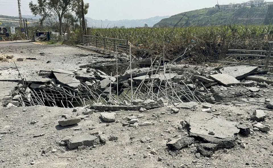 Israel Bombs Main Bridge on the Litani River in Southern Lebanon