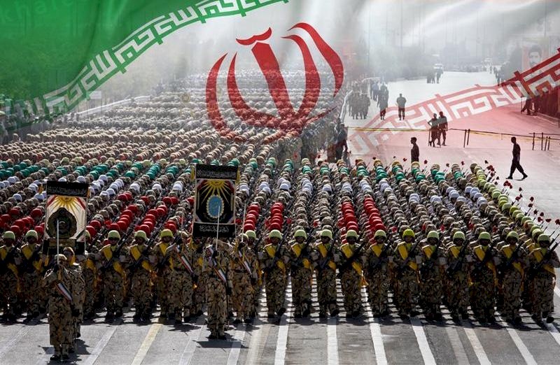 Rapport : La direction iranienne est divisée... et les Gardiens de la Révolution imposent leur autorité