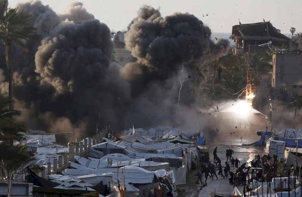 Sources: Hamas Requests Guarantees for Israel's Withdrawal from Gaza Before Disarmament Talks