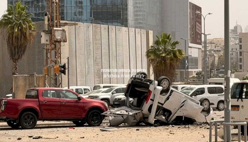 נזקים בהתקפה איראנית על "תל אביב הגדולה" ועצירת רחפן תימני