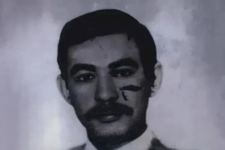 السلطة الفلسطينية تسلم محمود العدرا  إلى فرنسا.. ماذا نعرف عنه؟