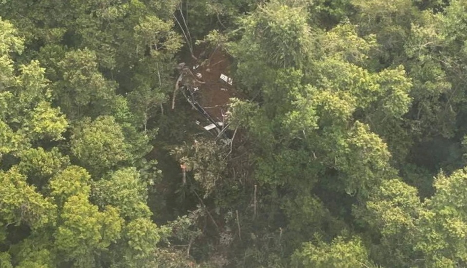 Huit personnes tuées dans un crash d'hélicoptère dans la province de Kalimantan occidental en Indonésie