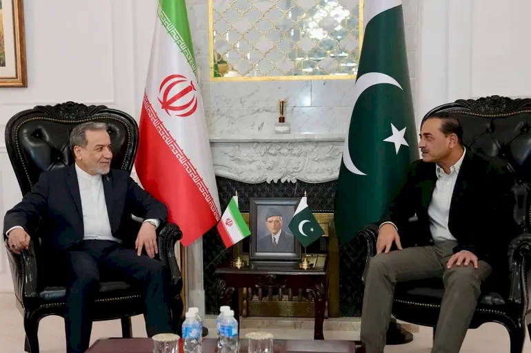 Attente des résultats de la visite du chef de l'armée pakistanaise à Téhéran