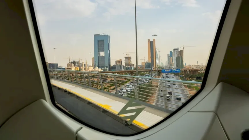 La Banque d'Abou Dhabi s'attend à une réduction du déficit budgétaire saoudien malgré l'augmentation des dépenses