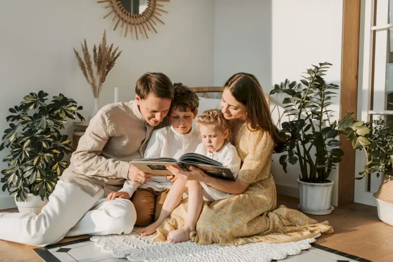 Comment développer l'aspect "humain" de votre enfant à l'ère de l'intelligence artificielle