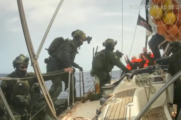 Israël s'empare de navires de la flottille de la résistance et arrête 100 participants
