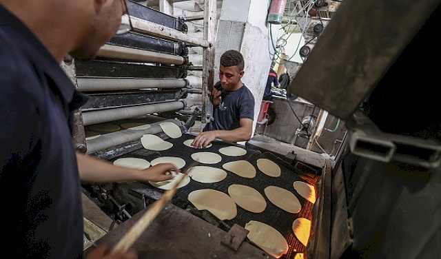 אזהרה על הפסקה כוללת קרובה של עבודת המאפיות בעזה