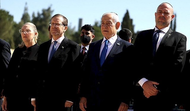 Herzog suspend l'examen de la demande de grâce pour Netanyahu