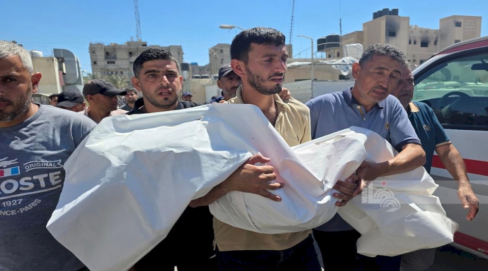 Une fillette meurt de ses blessures suite à des frappes de l'occupation à Mawasi Khan Younes