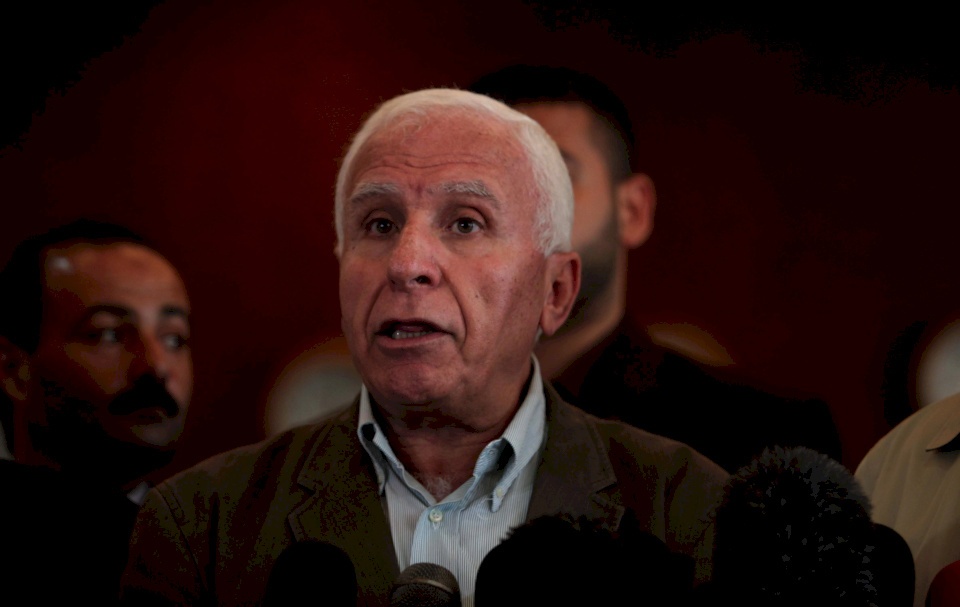 Azzam Al-Ahmad à "SadaNews" : Je n'ai pas présenté ma démission du poste de secrétaire du Comité exécutif de l'OLP