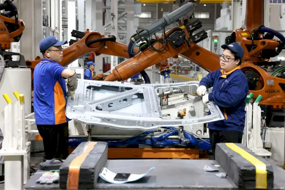 Ralentissement de l'activité dans le secteur manufacturier en Chine en mai